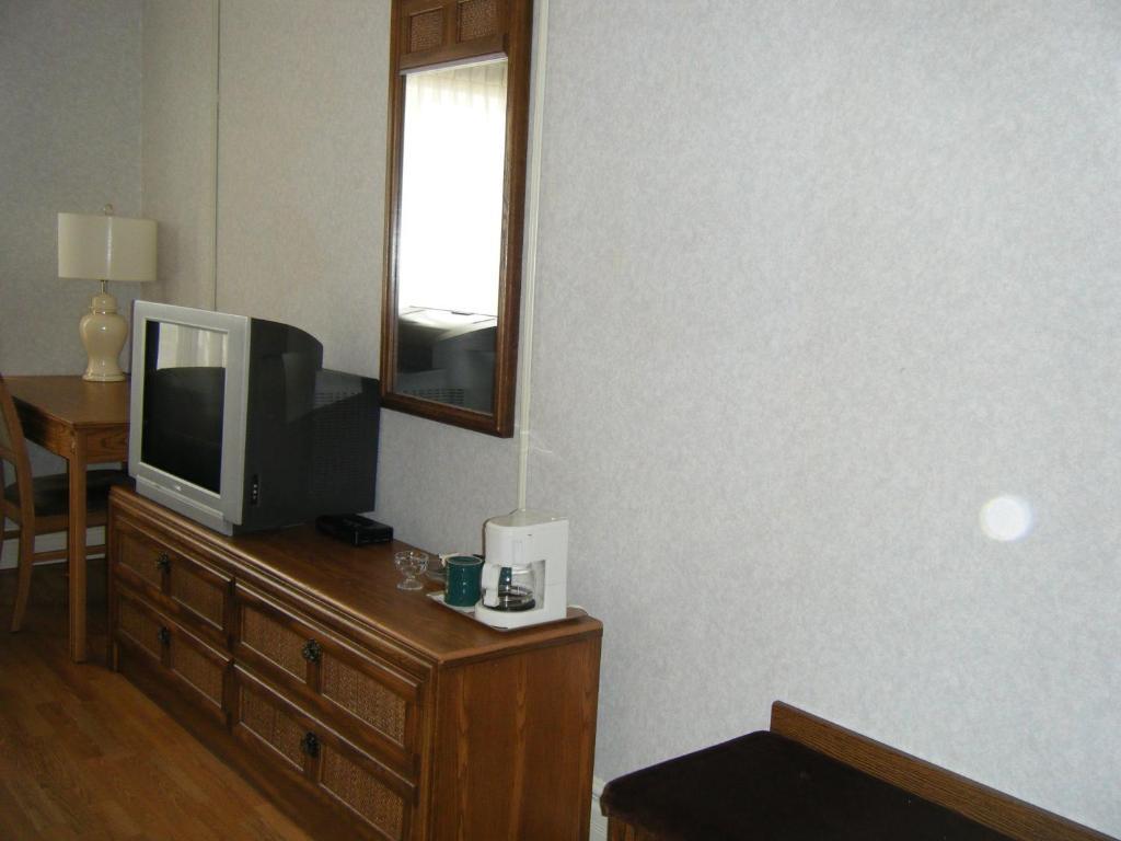Claymore Inn And Suites Antigonish Room photo