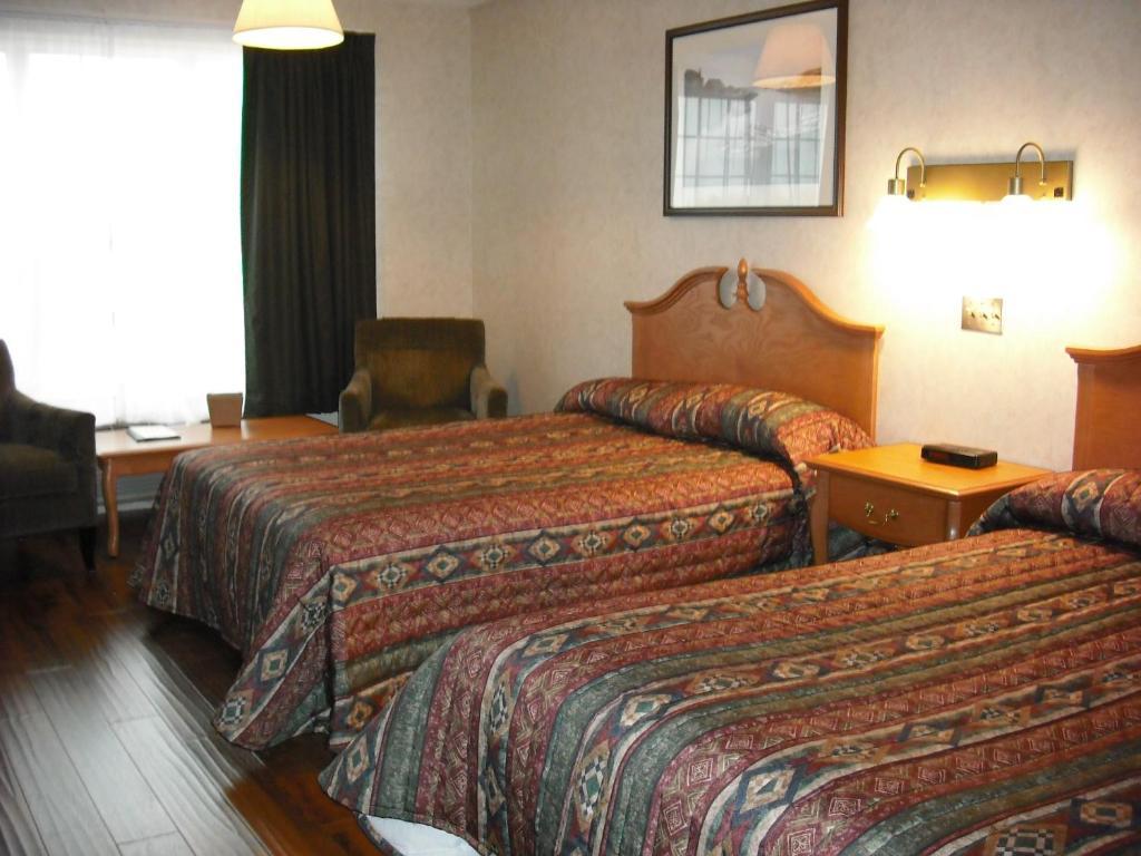 Claymore Inn And Suites Antigonish Room photo